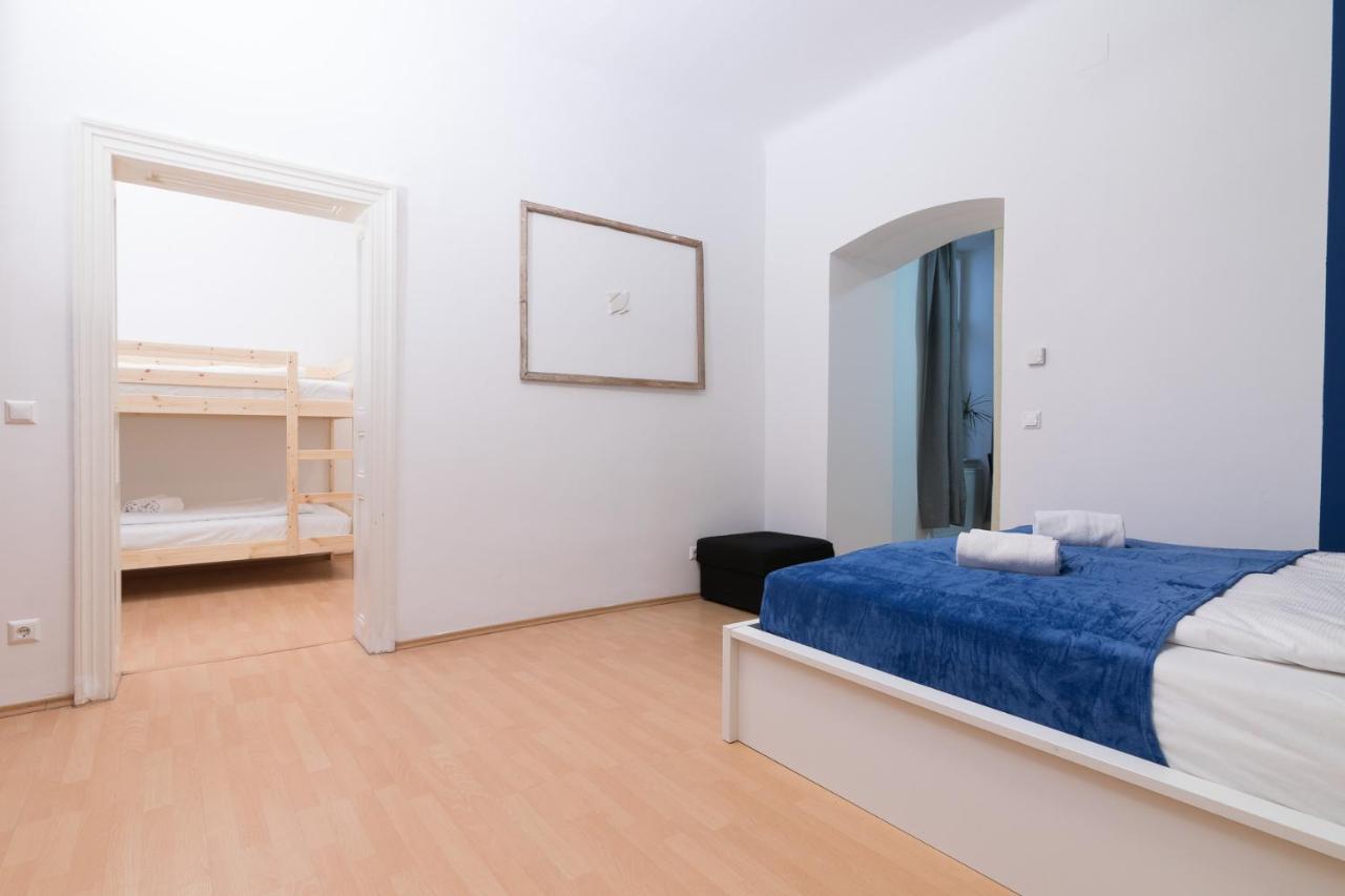 Spacious 2 Bedrooms Apartment In 4Th District Near Karlskirche Viena Exterior foto