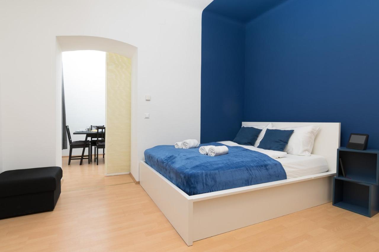 Spacious 2 Bedrooms Apartment In 4Th District Near Karlskirche Viena Exterior foto