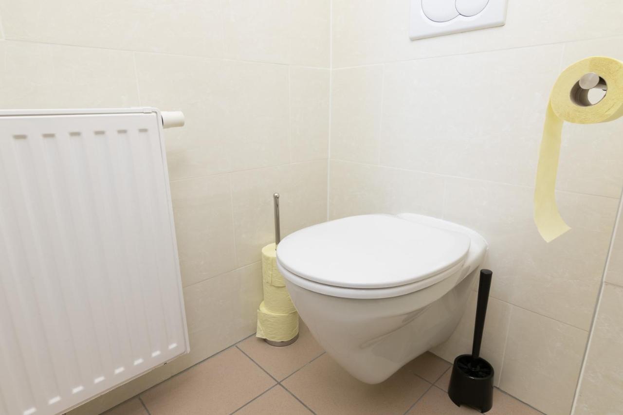 Spacious 2 Bedrooms Apartment In 4Th District Near Karlskirche Viena Exterior foto